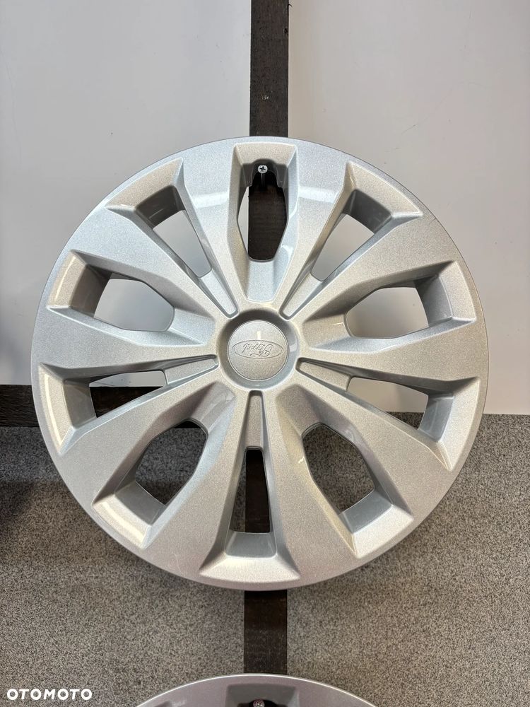 4 Kołpaki Ford Transit Courier Trend Transit 15" R2X6-1130-AA - 3