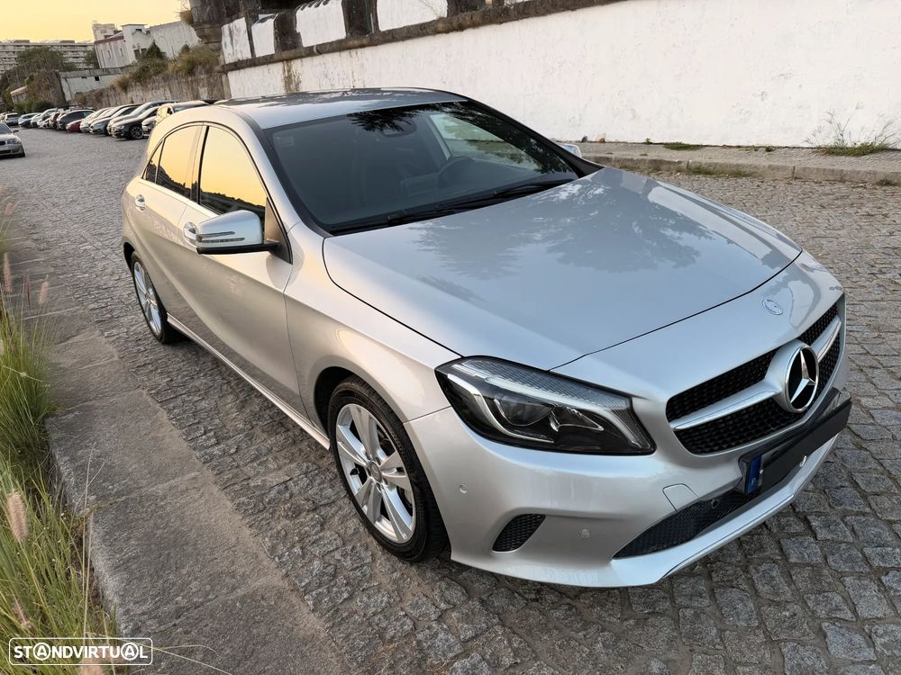 Mercedes-Benz A 200 CDI 4Matic 7G-DCT Urban - 7