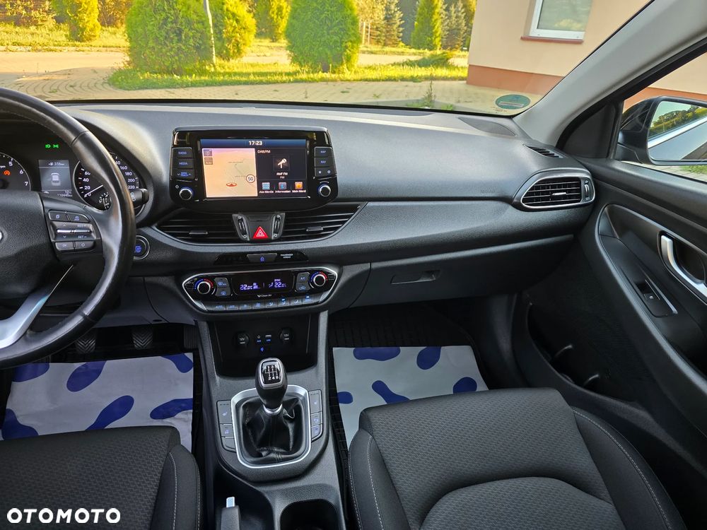 Hyundai i30 1.4 T-GDI Premium - 30