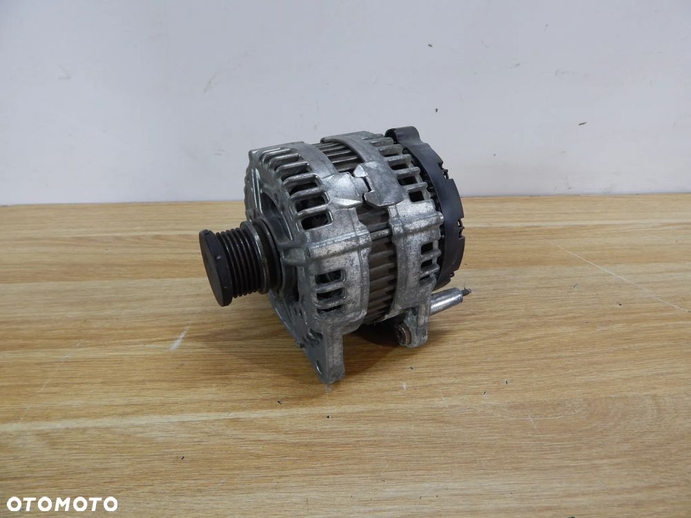 Alternator 2.0 TDI CR VW Transporter T5 T6 Seat Skoda Audi 09-20 Łuków części - 3