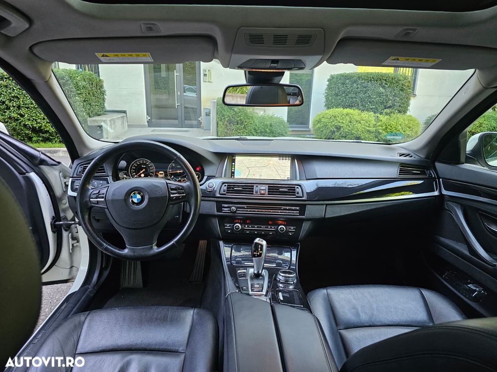 BMW Seria 5 520d Aut. Luxury Line - 10