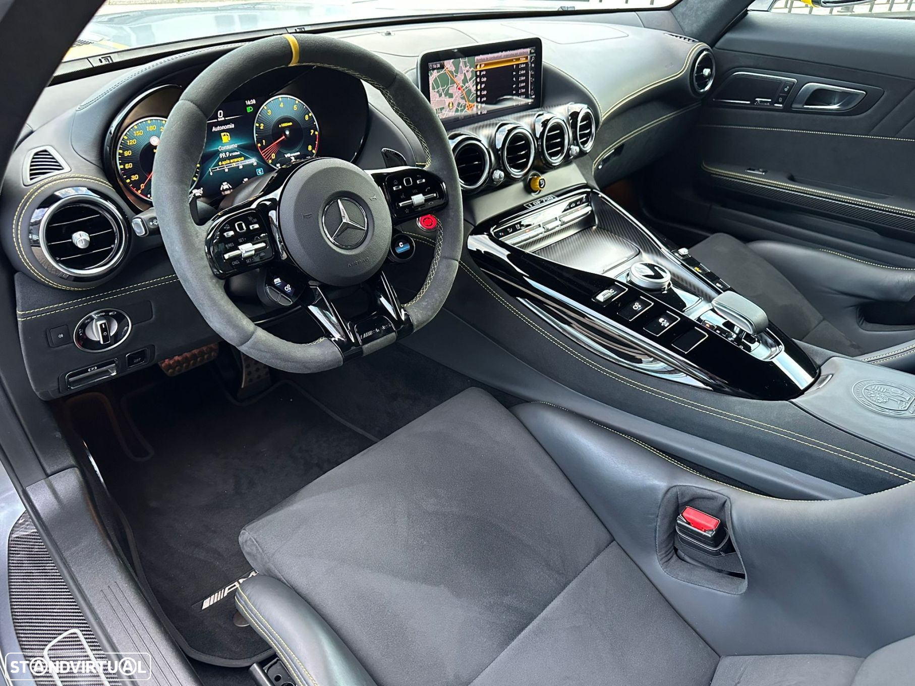 Mercedes-Benz AMG GT R - 48