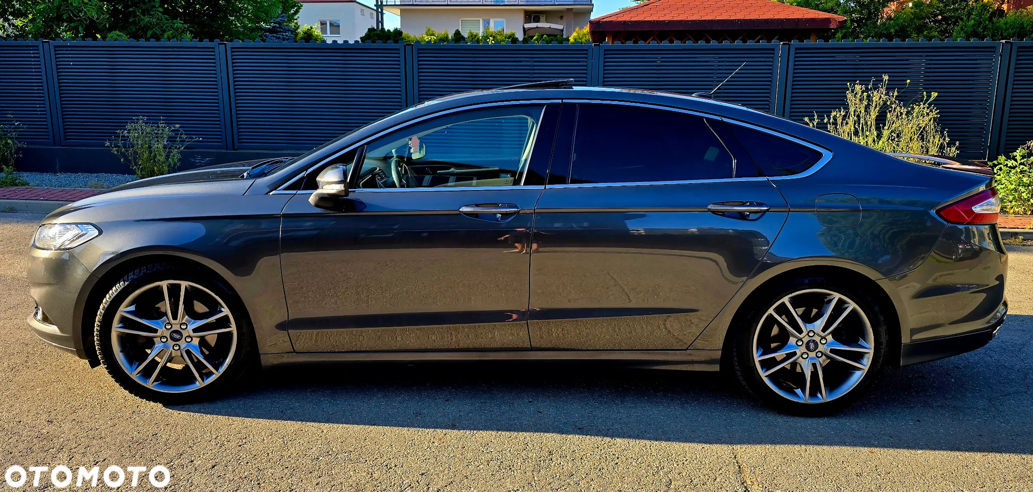 Ford Fusion - 5