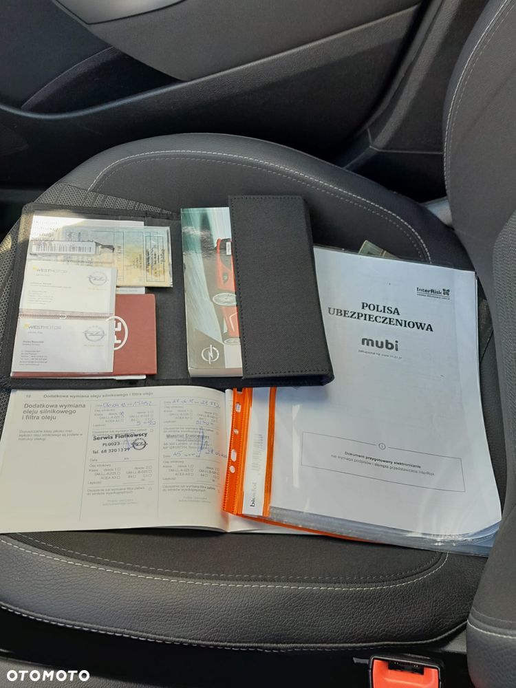 Opel Astra 1.4 T Business EU6 - 32