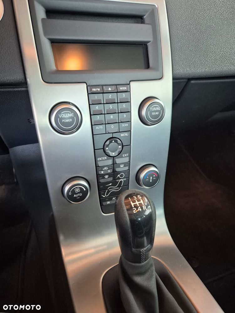 Volvo C30 1.6 Kinetic - 11