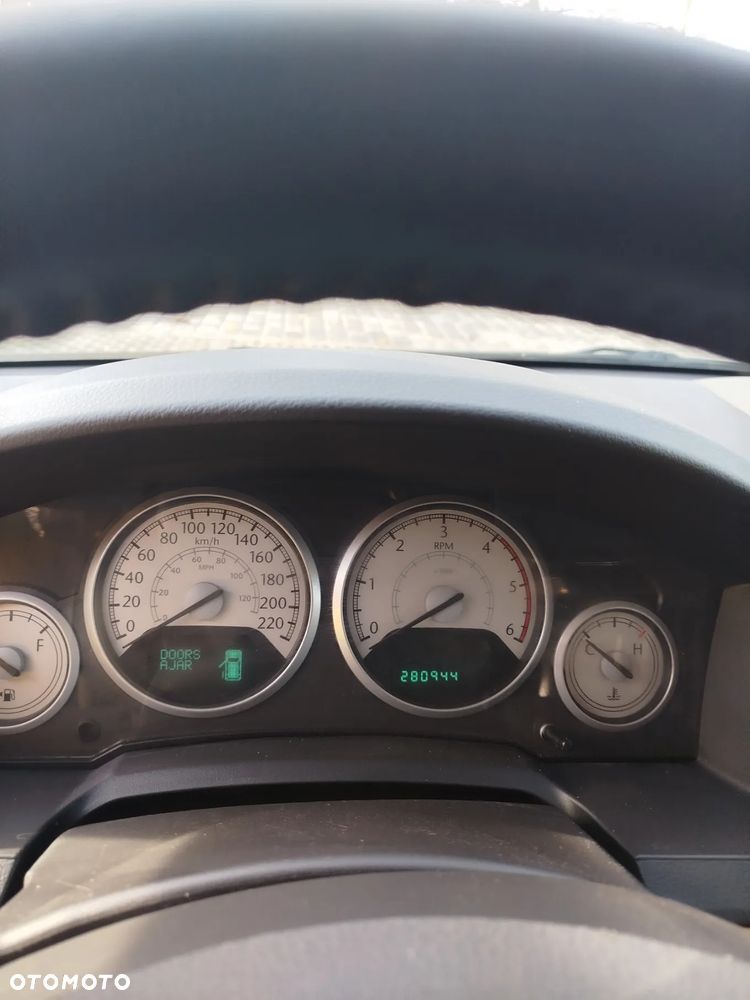 Chrysler Grand Voyager 2.8 CRD Limited - 5