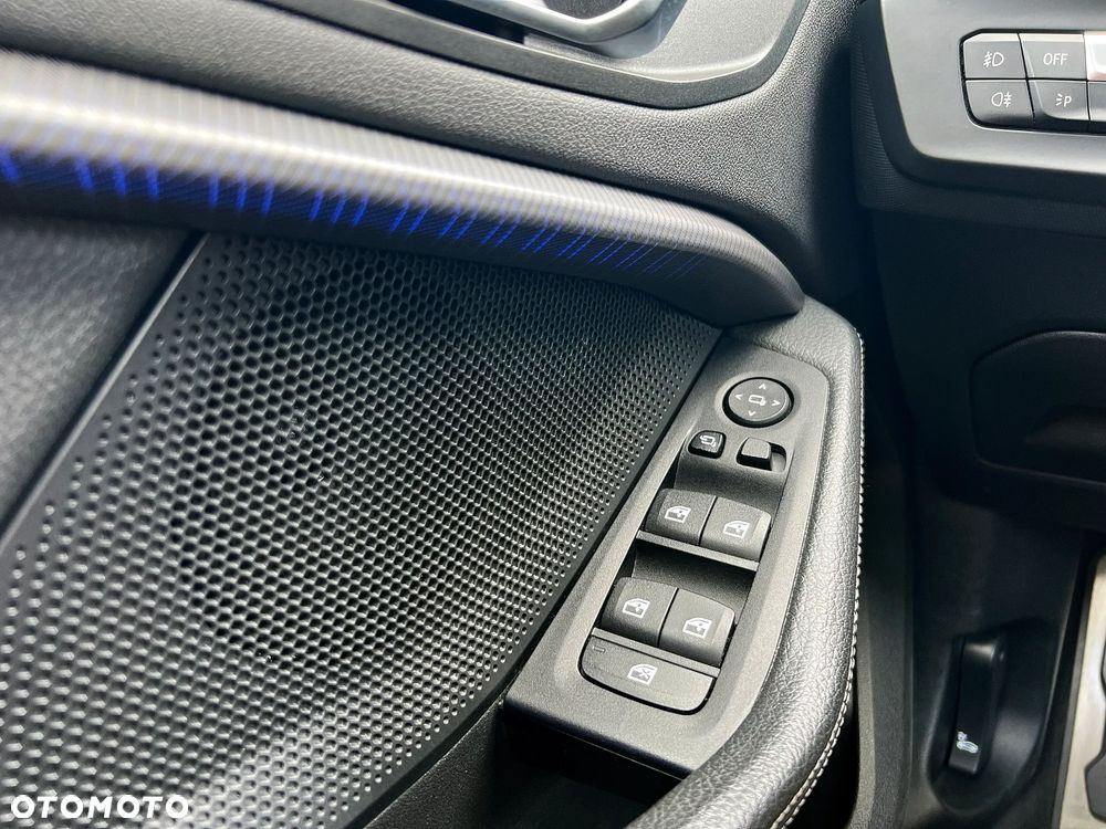 BMW Seria 1 118d M Sport Shadow - 18