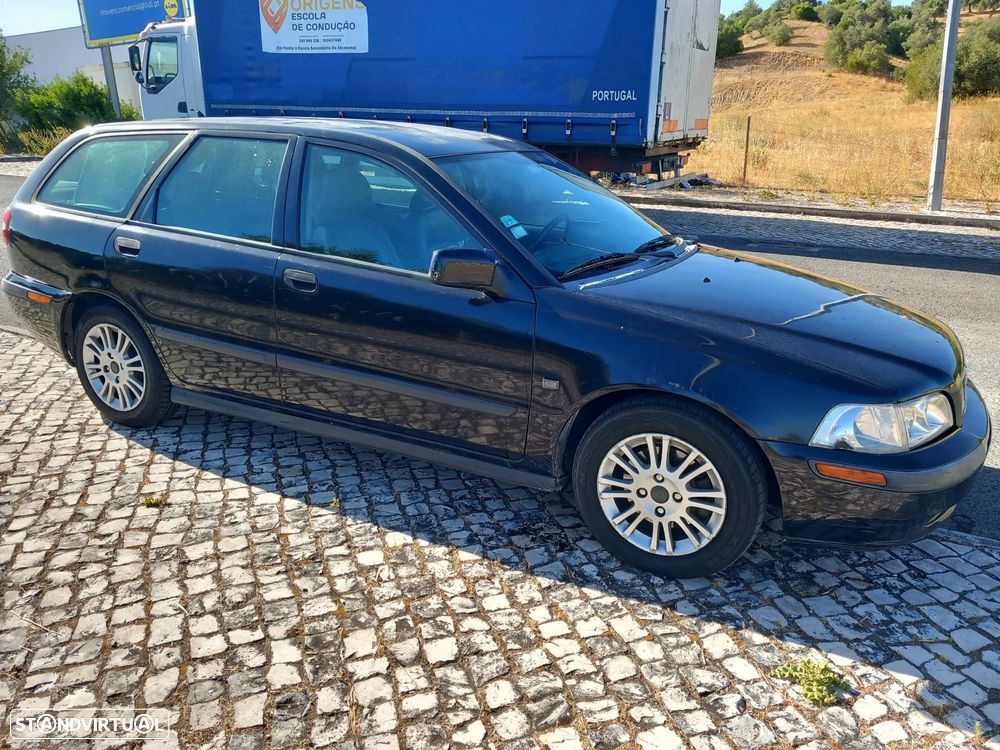 Volvo V40 - 1