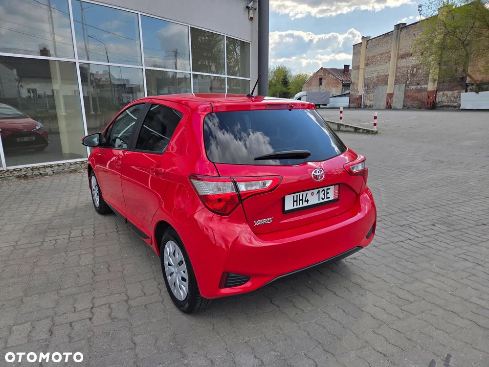 Toyota Yaris 1.0 VVT-i - 4