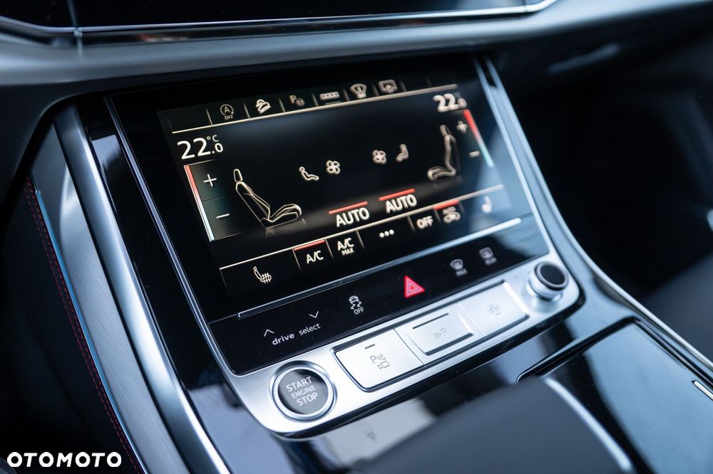 Audi Q8 - 26
