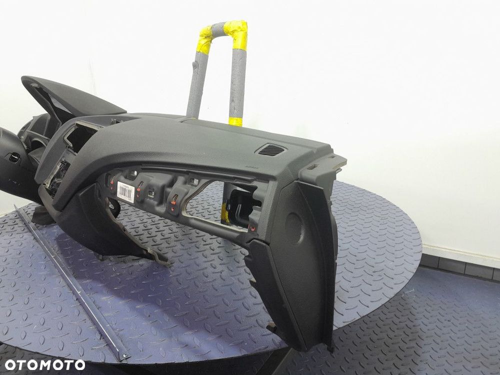 BMW 2 F22 F23 DESKA ROZDZIELCZA EU - 5