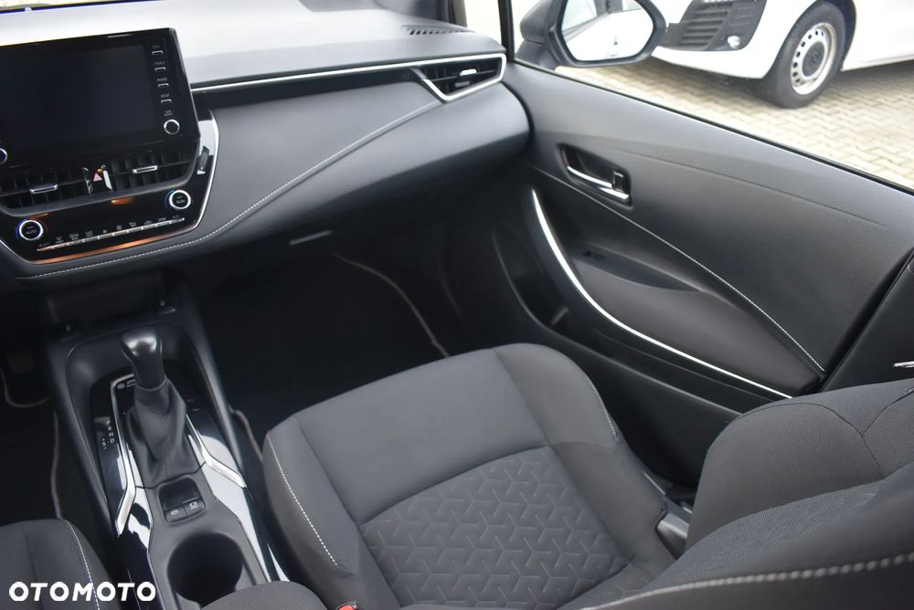 Toyota Corolla 2.0 Hybrid Comfort - 20