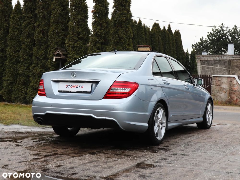 Mercedes-Benz Klasa C 200 Avantgarde Edition - 15