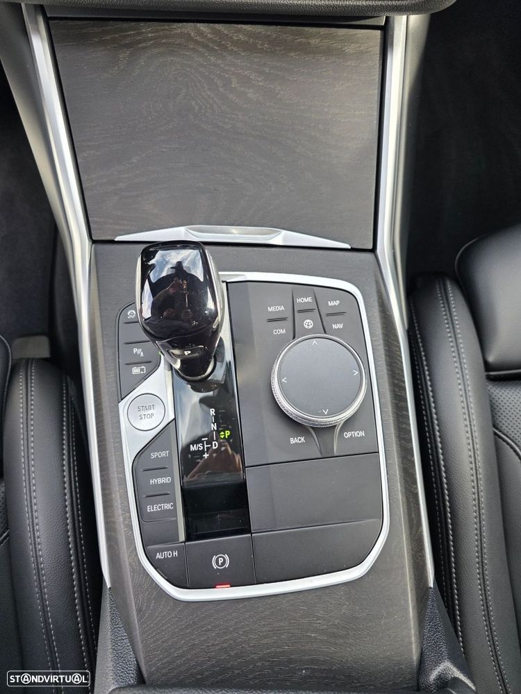 BMW 320 e Pack M Auto - 20