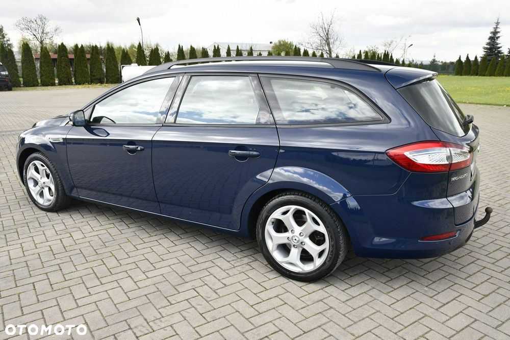 Ford Mondeo - 10