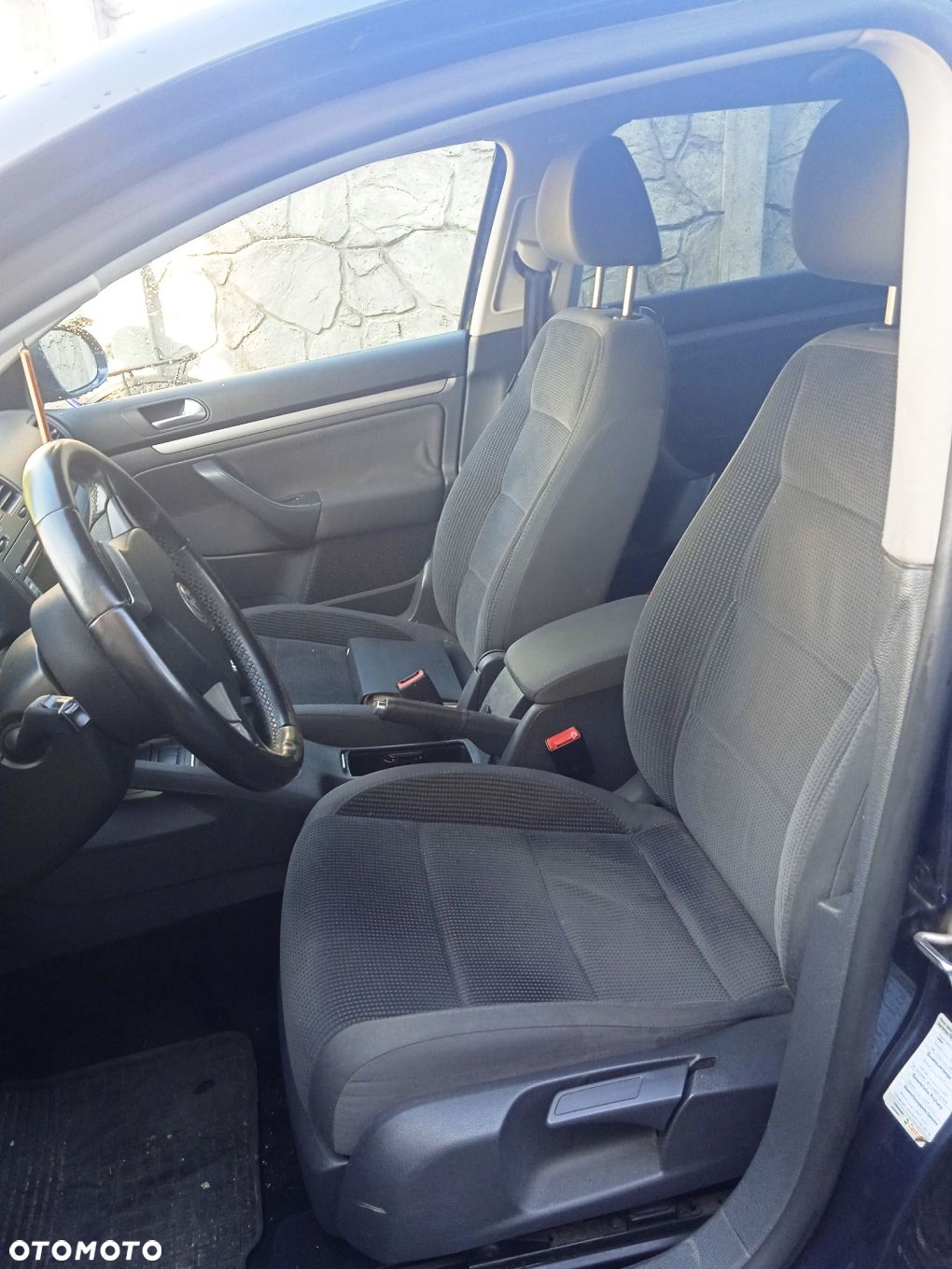 Na części VW Golf V kombi 1.9 TDI lakier LC5F silnik BLS skrzynia JCR - 7