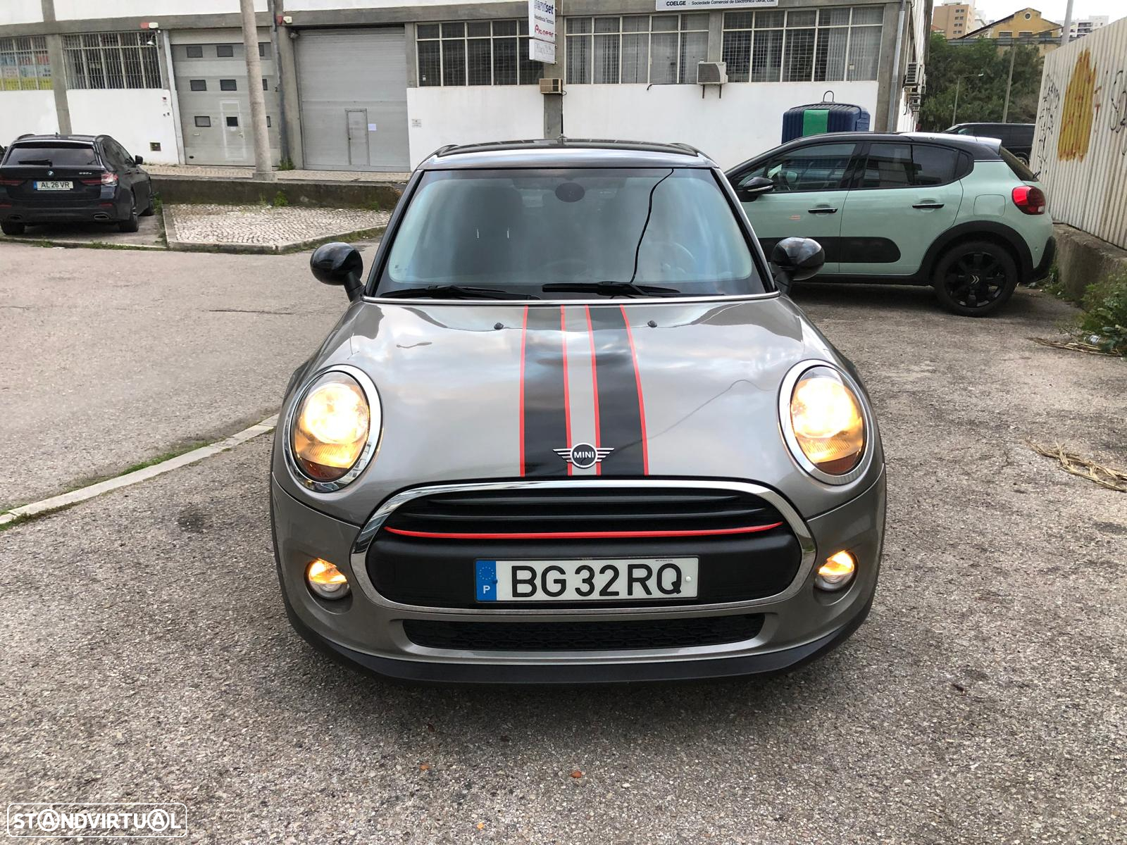 MINI 5 Portas One D - 8