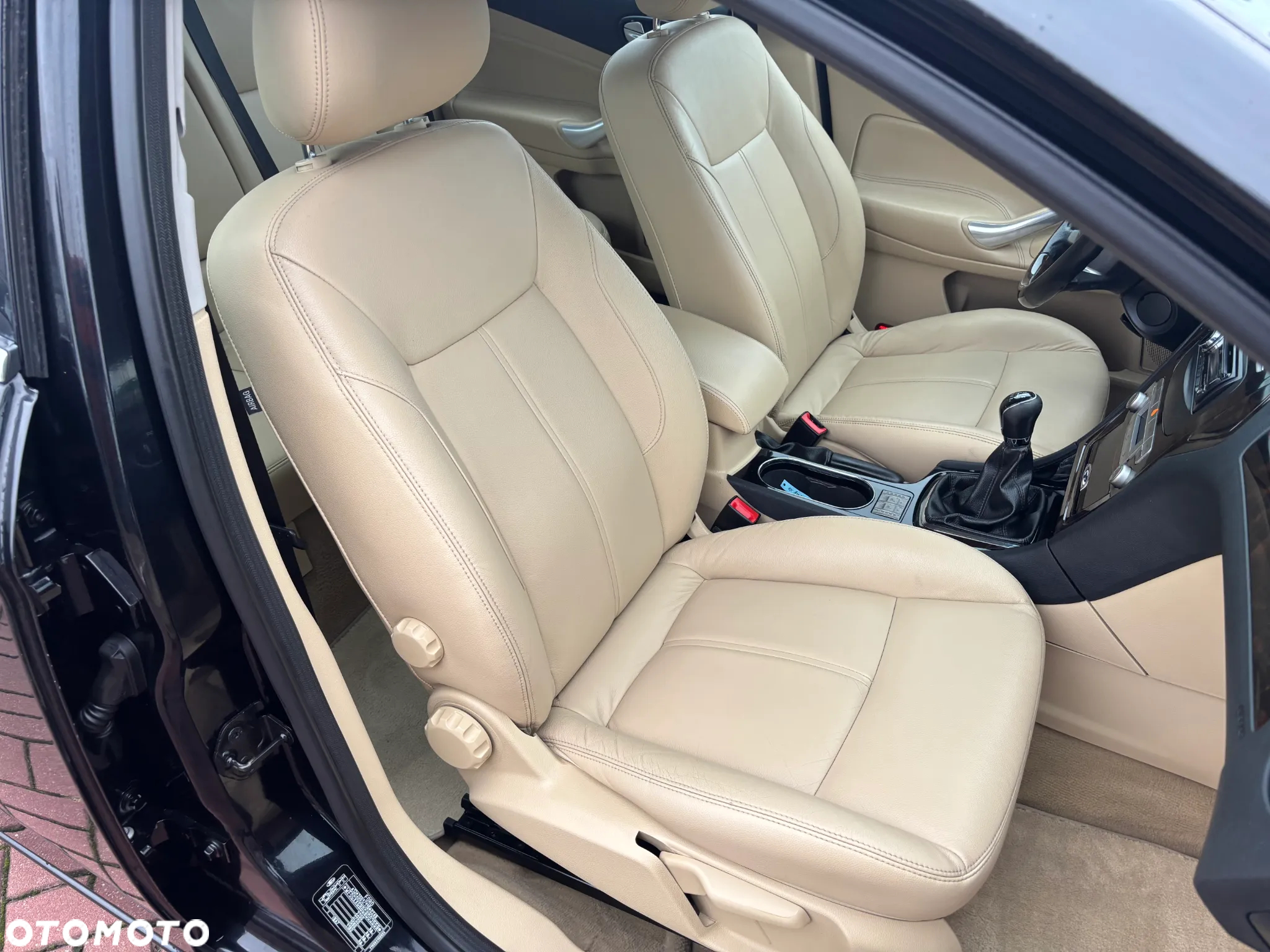 Ford Mondeo 2.0 Titanium X - 16