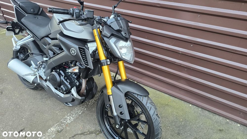 Yamaha MT - 5