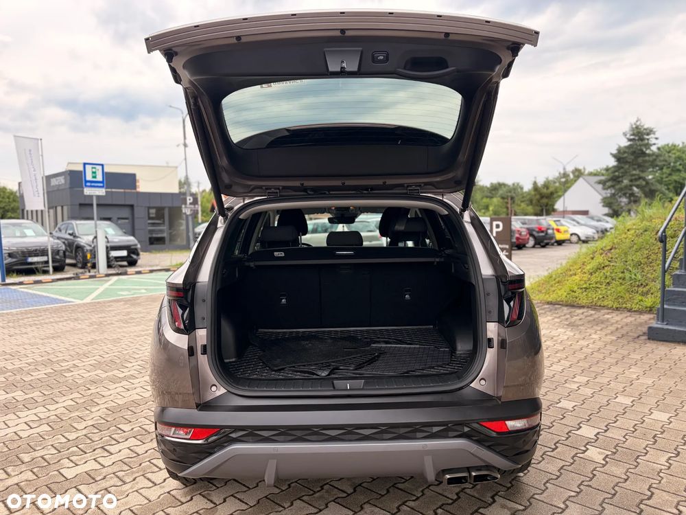 Hyundai Tucson 1.6 T-GDi 48V Platinum 2WD DCT - 11