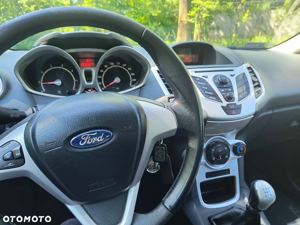 Ford Fiesta 1.25 Ambiente - 13
