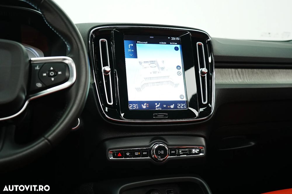 Volvo XC 40 Recharge T5 Twin Engine AT7 Inscription - 16