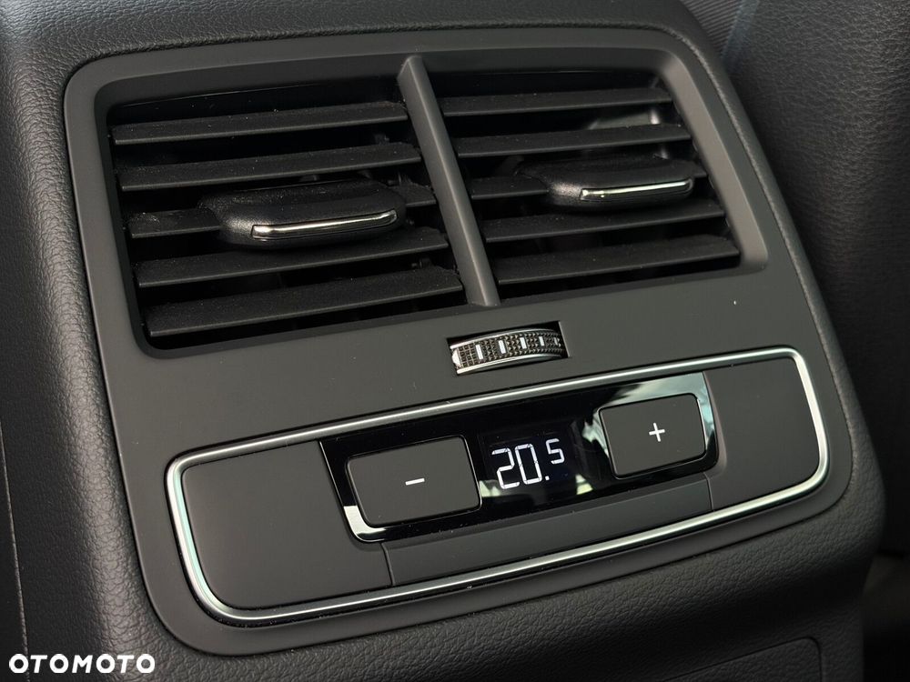 Audi A4 Limousine - 17