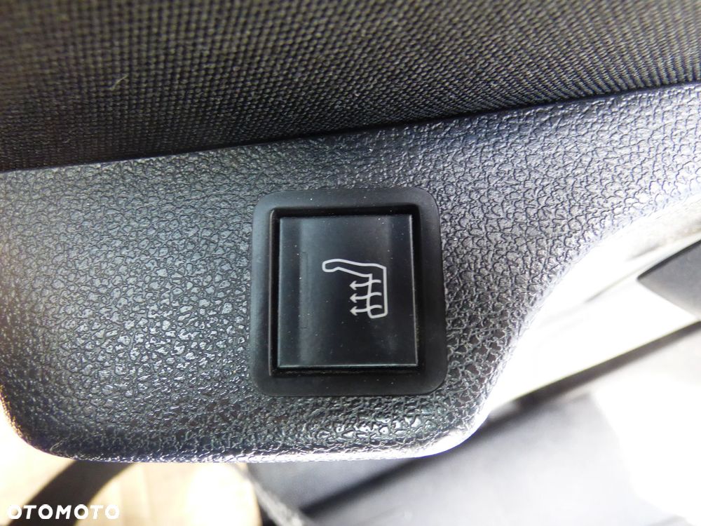 Peugeot PARTNER AUTOMAT DIESEL BLUEHDI 130 KM S&S EAT8 - 23