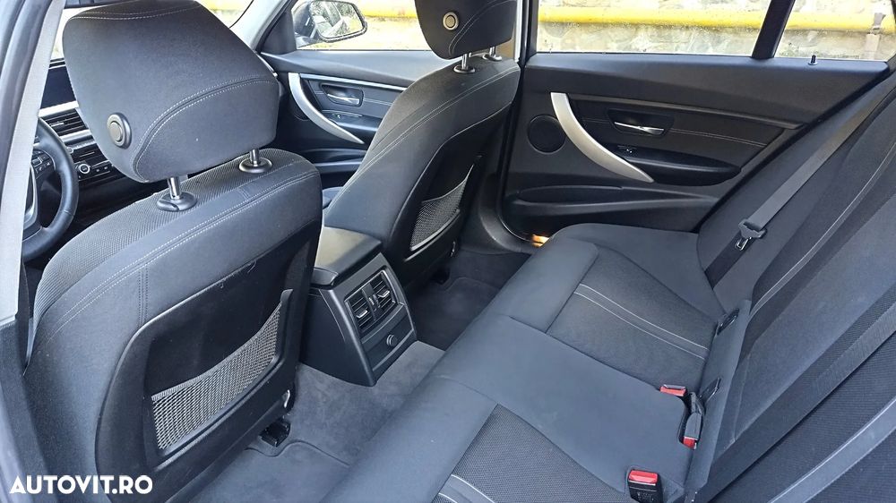 BMW Seria 3 - 17