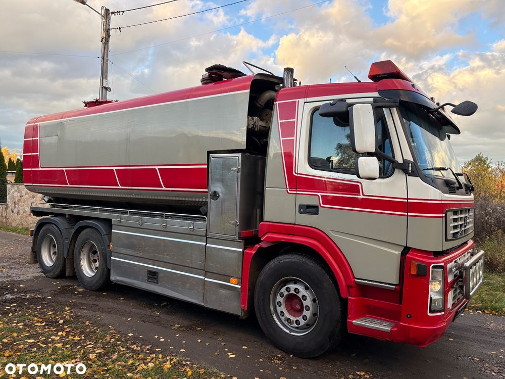 Volvo FM -400 6x4 - 13