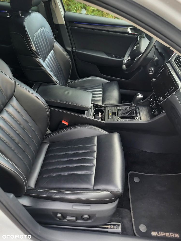 Skoda Superb 1.5 TSI DSG Sportline - 7
