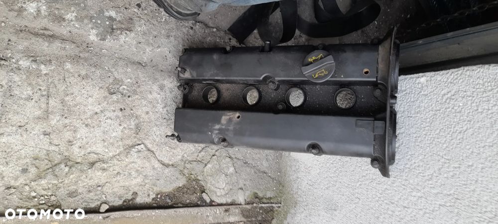 POKRYWA ZAWORÓW FORD FOCUS MK2 1.6 16V