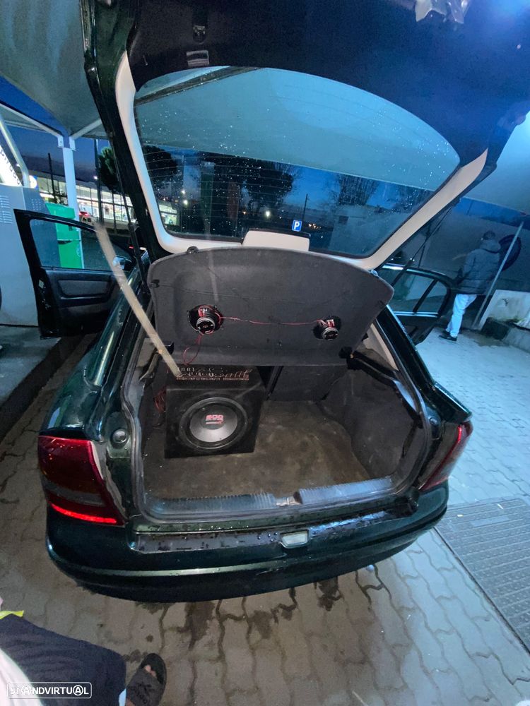 Opel Astra 1.4 Selection - 15