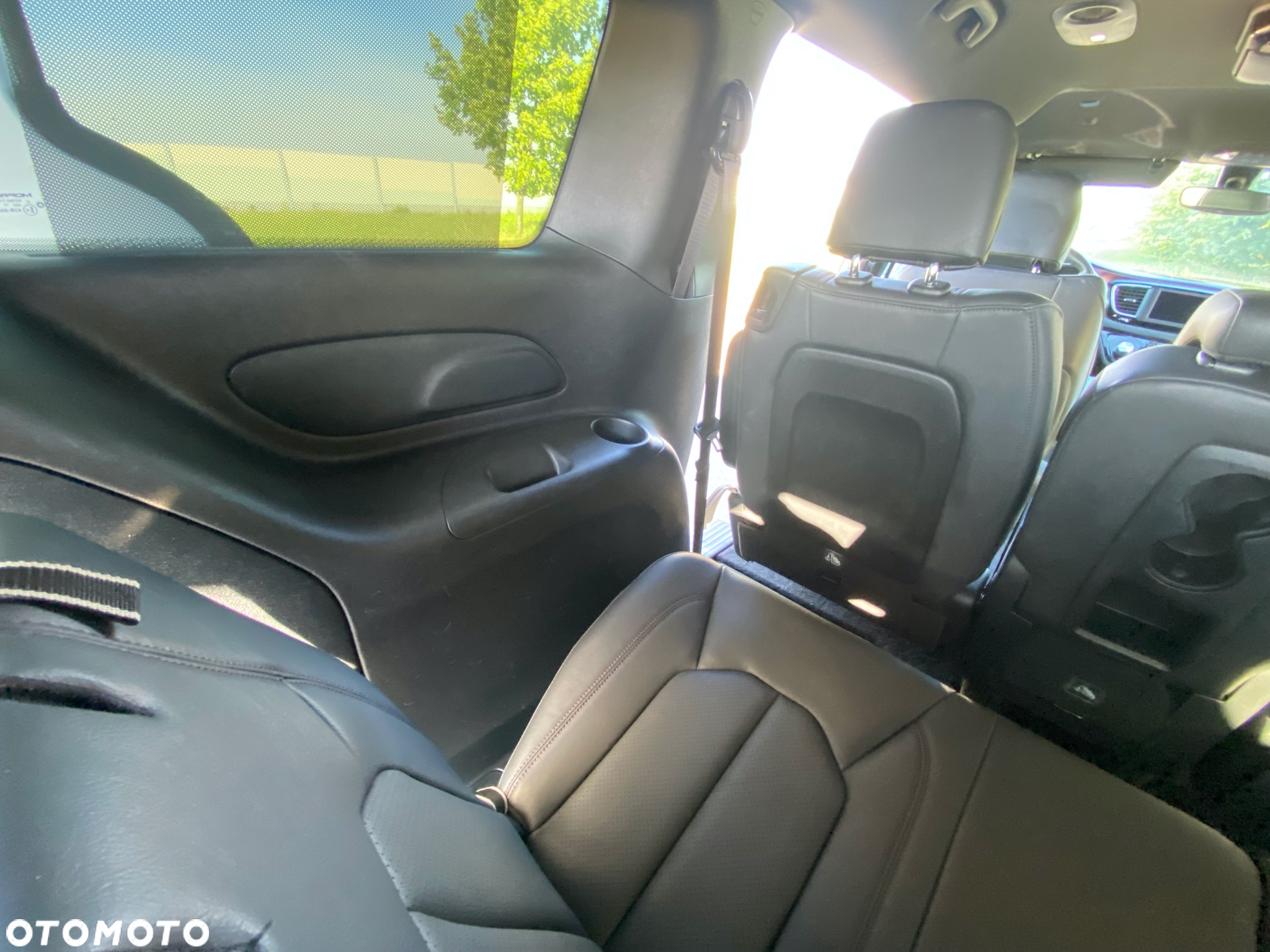 Chrysler Pacifica - 15