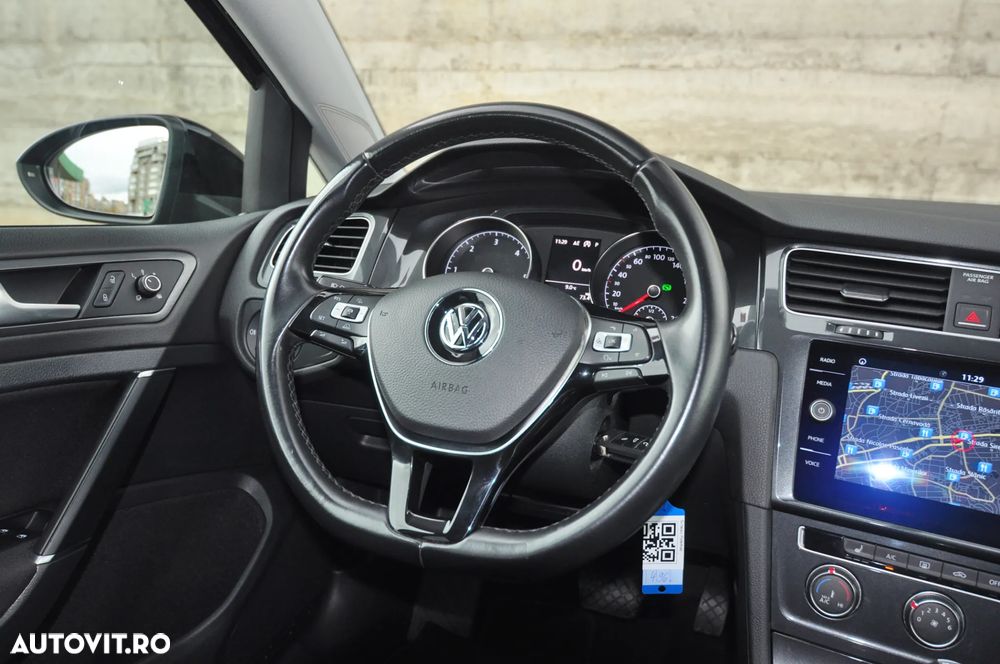 Volkswagen Golf 2.0 BlueTDI DSG Comfortline - 17