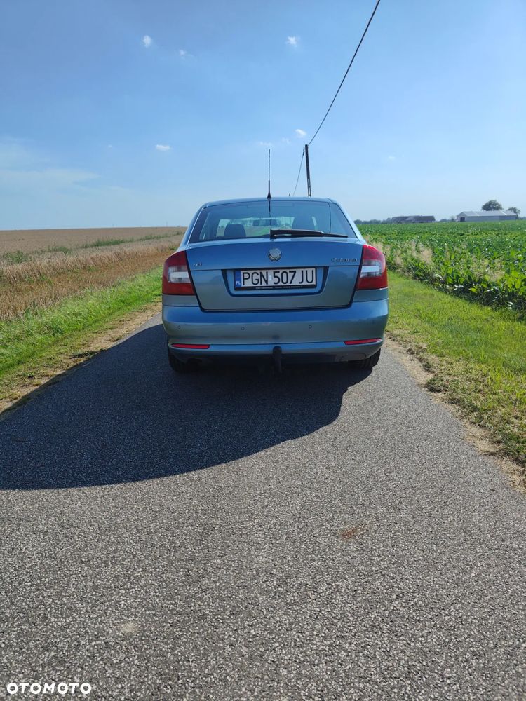 Skoda Octavia 1.6 Ambition - 3