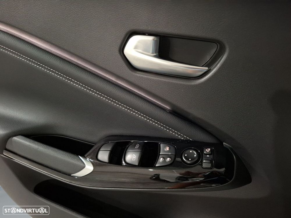 Nissan Juke 1.6 Hybrid Tekna - 16