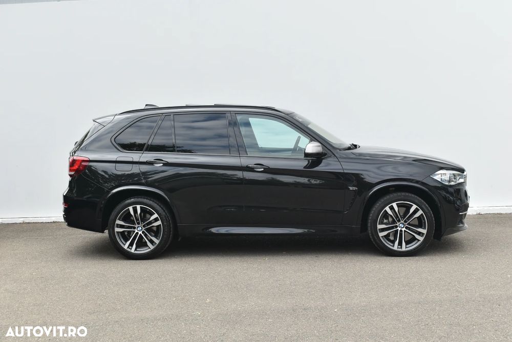 BMW X5 M M50d - 11