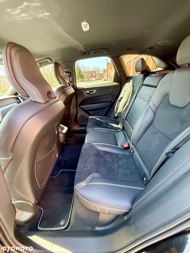 Volvo XC 60 D4 SCR R-Design - 6