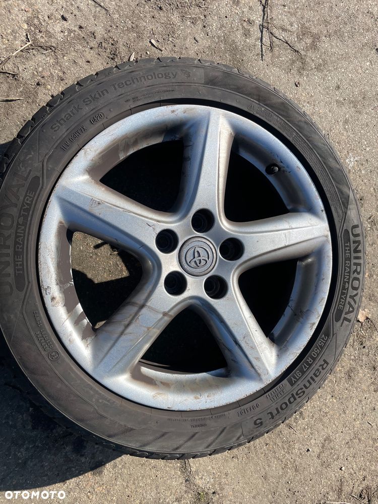 Toyota Avensis 1.8 Sol - 10