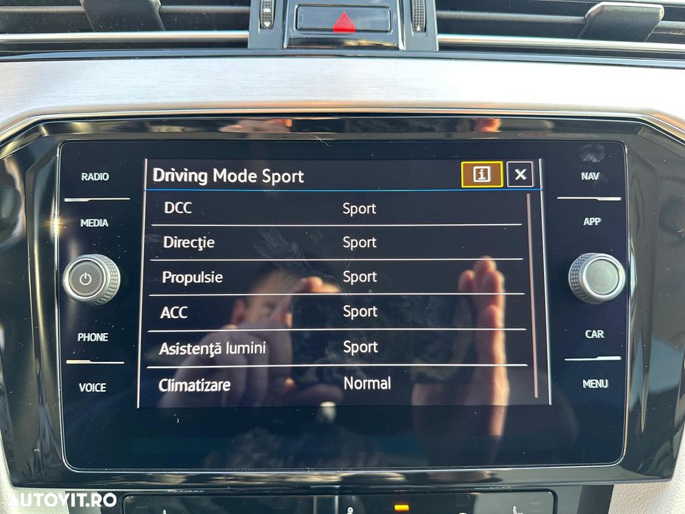 Volkswagen Passat 2.0 TSI OPF DSG 4Motion Elegance - 33