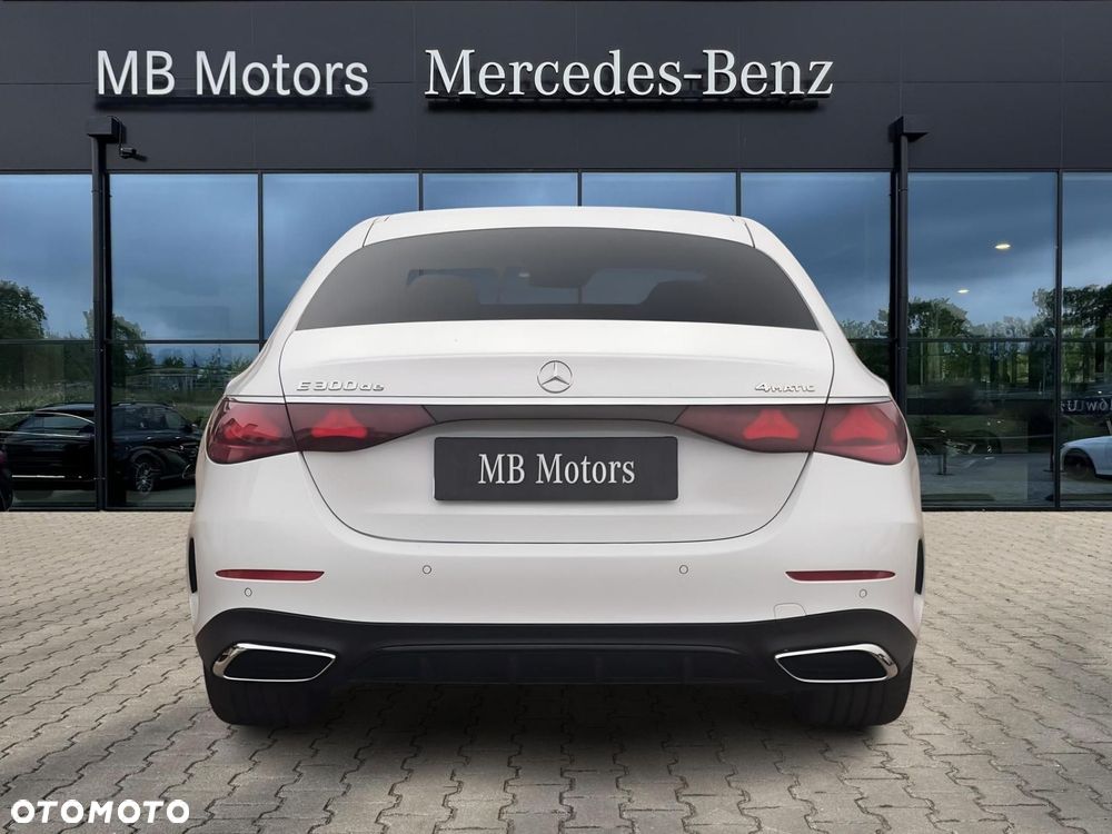 Mercedes-Benz Klasa E - 9