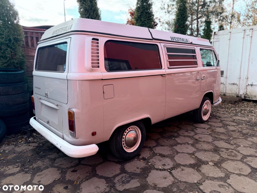Volkswagen Transporter - 2