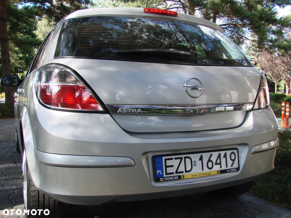 Opel Astra - 4