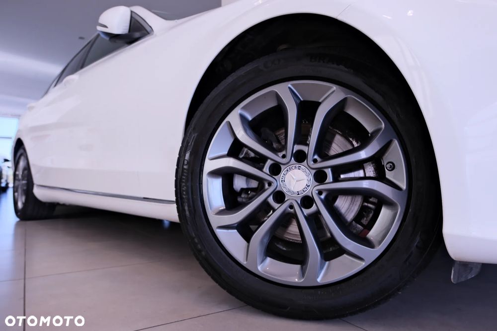 Mercedes-Benz Klasa C 200 7G-TRONIC - 6