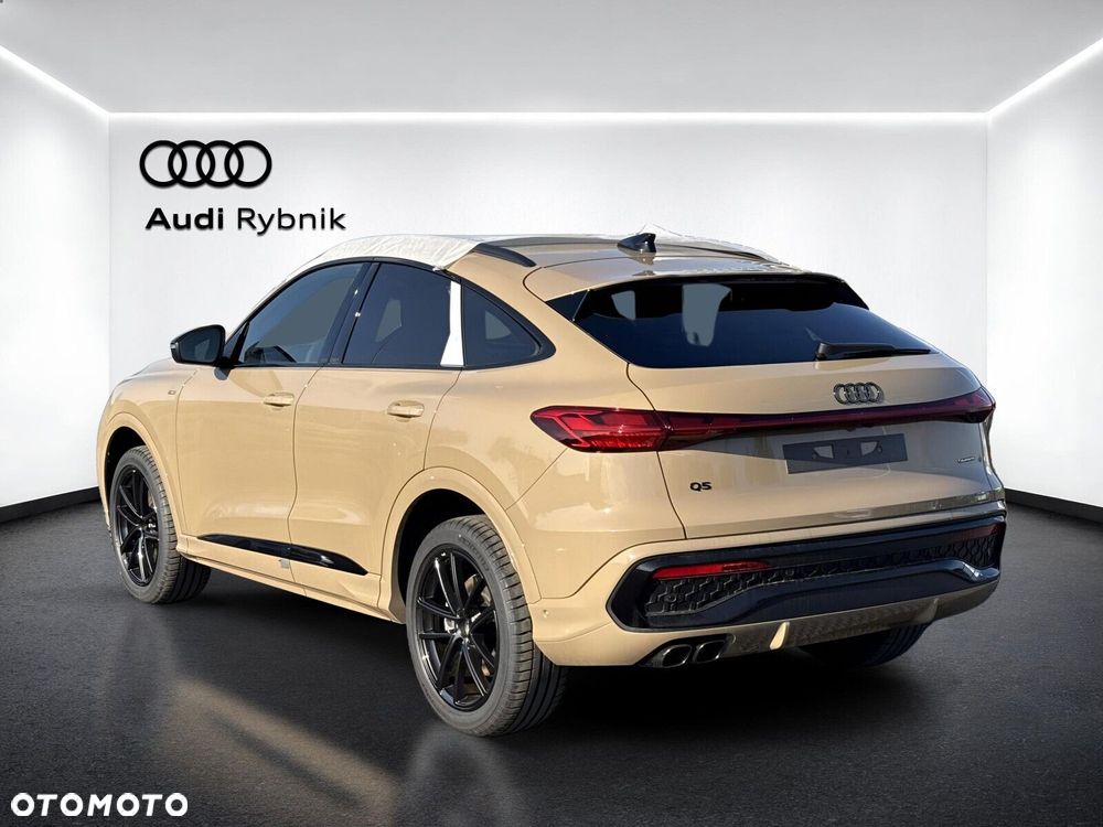 Audi Q5 Sportback - 3