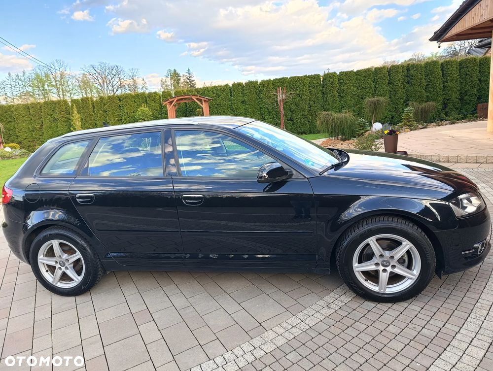 Audi A3 Sportback 2.0 TDI Ambiente - 21