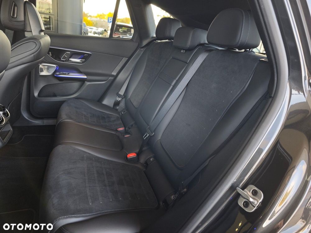 Mercedes-Benz GLC 220 d mHEV 4-Matic AMG Line - 13