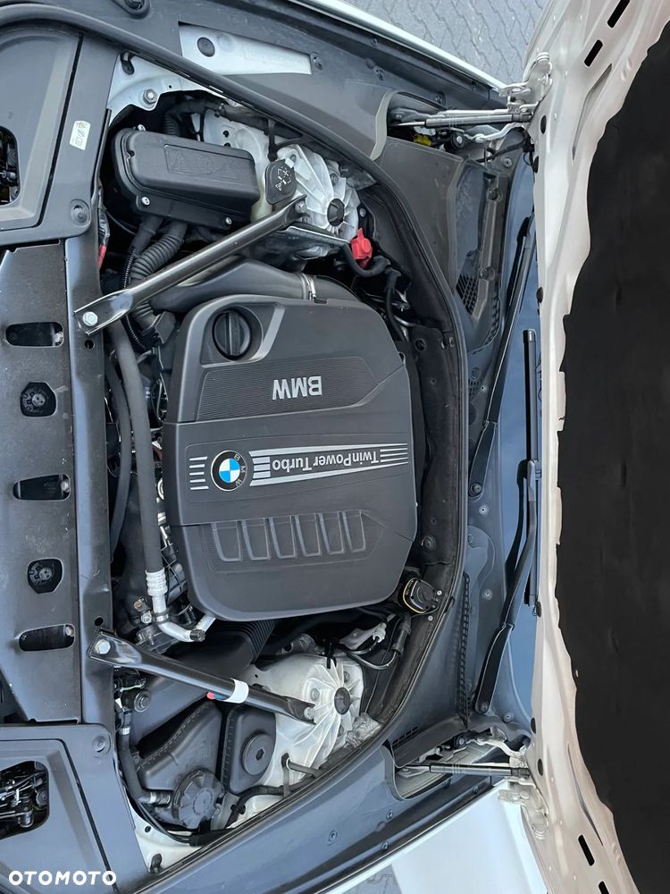 BMW Seria 5 535d xDrive - 13