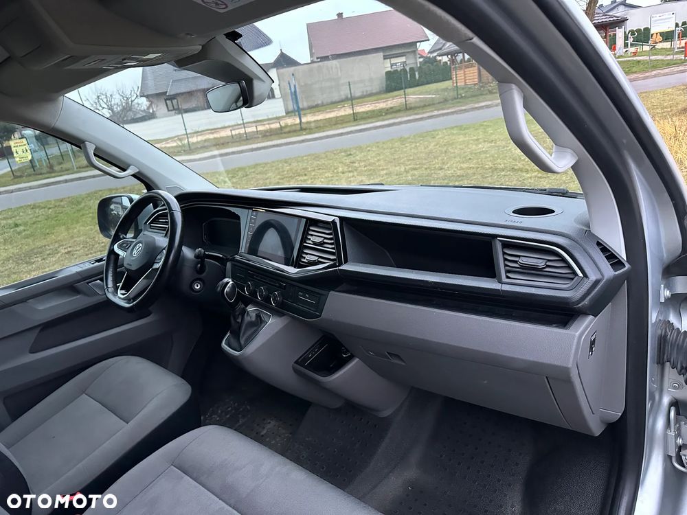 Volkswagen Transporter T6 - 13